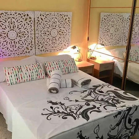 Confortable-tranquilo apartamento junto al centro Málaga Esterno foto
