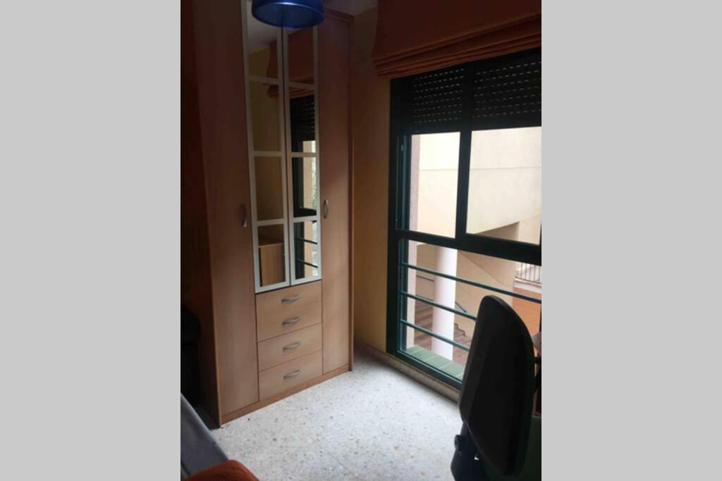 Appartamento Confortable-tranquilo Junto Al Centro Málaga
